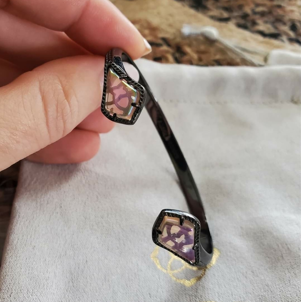 Kendra Scott Gunmetal Peach Iri Liana Bracelet